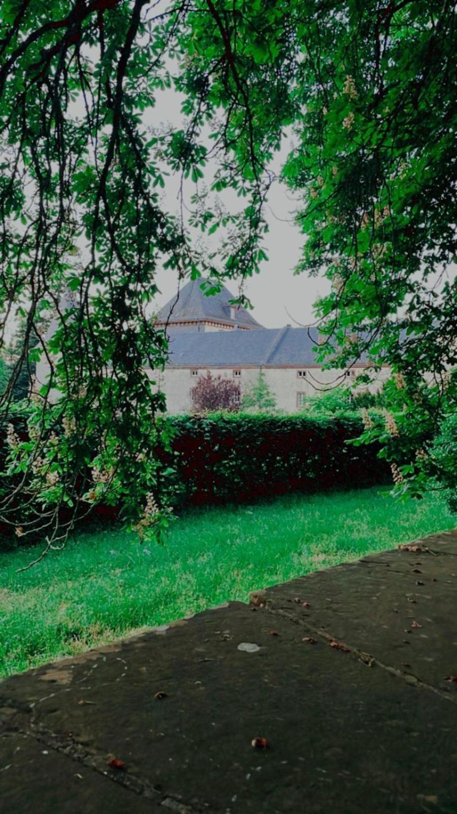 L' Extravagante Im Garten Von Schloss Schmidtheim Εξωτερικό φωτογραφία